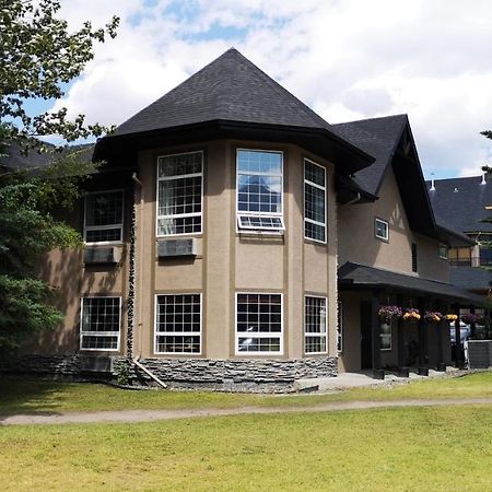 Mountain View Inn Canmore Exterior photo